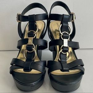 SOLD🛑Marc Fisher Wedges